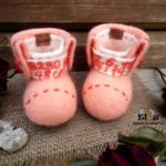 Secrets of wool-felting master by ELLUNHUOPA. How to make a felt bootees.